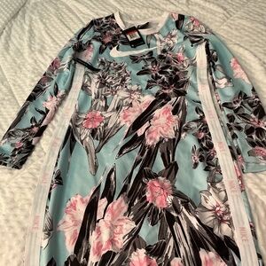 Multicolor Brand new Nike Sporty dress-Long Sleeves